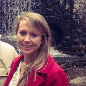 Meet your Posher, Alyson